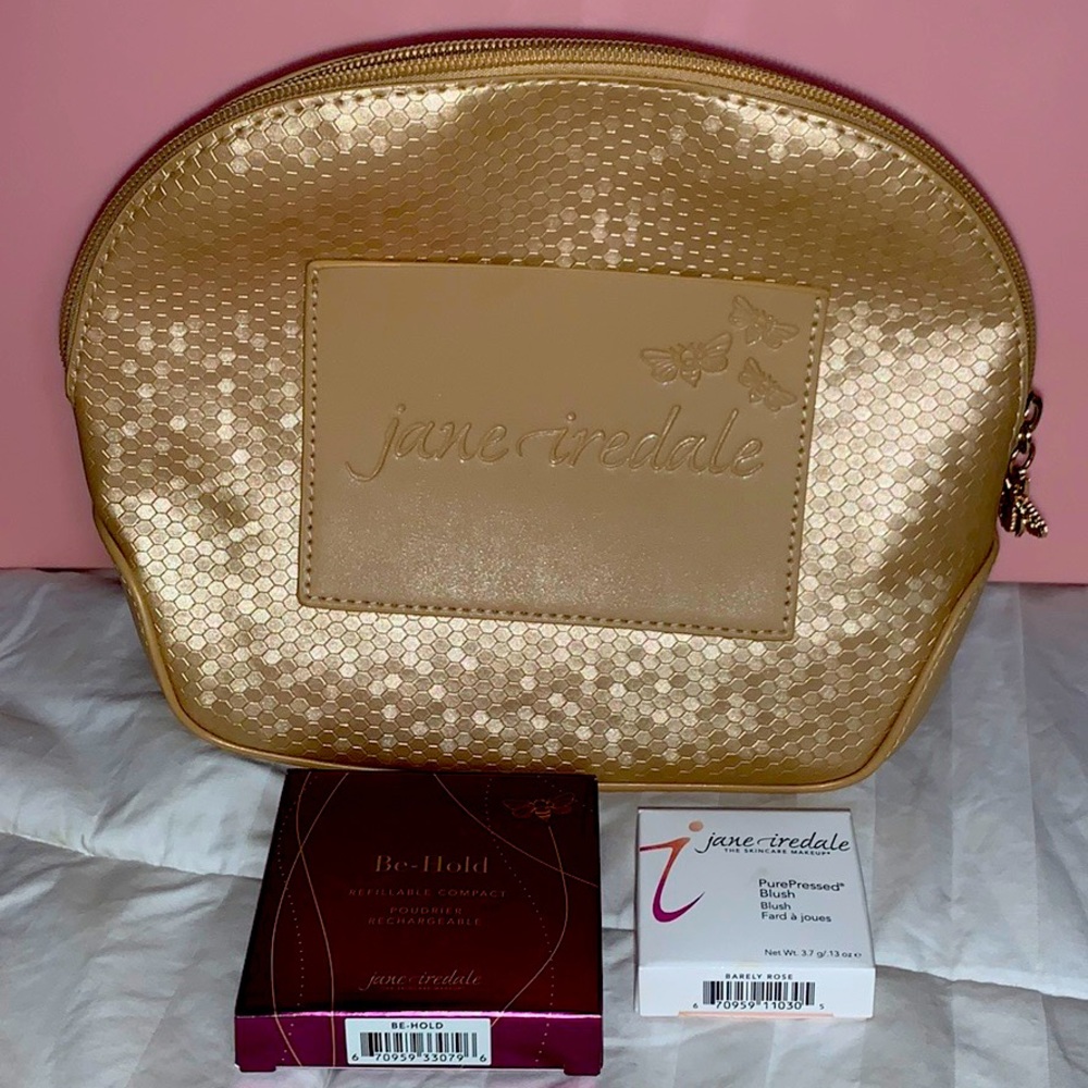 Jane Iredale Compact, Blush, and Makeup Bag